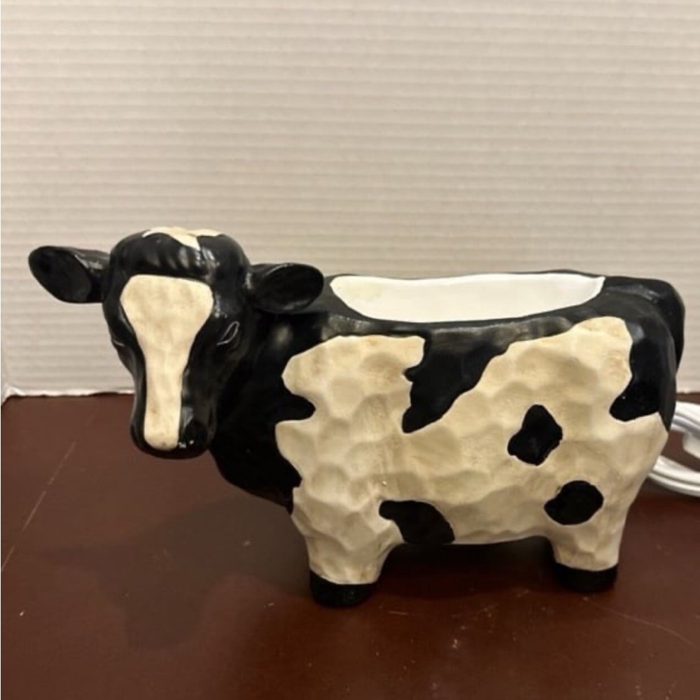 Scentsy cow wax warmer